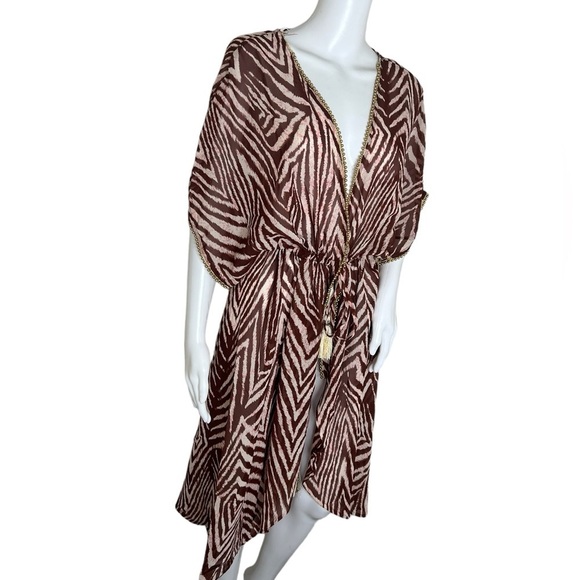 True Destination Challis Printed Long Beach Cover Up - Picture 3 of 14